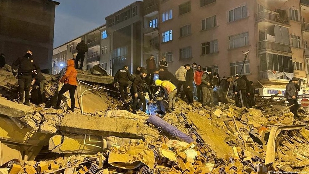 Động đất tại Thổ Nhĩ Kỳ: Đã có hơn 1.200 người thiệt mạng
