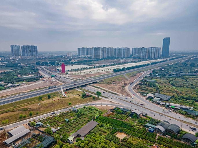 Các chính sách hỗ trợ, phát triển cơ sở hạ tầng hứa hẹn sẽ thúc đẩy sự phục hồi của thị trường BĐS Hà Nội trong năm 2023