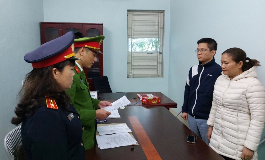 Bắt tạm giam Giám đốc Trung tâm đăng kiểm 36-08D ở Thanh Hóa