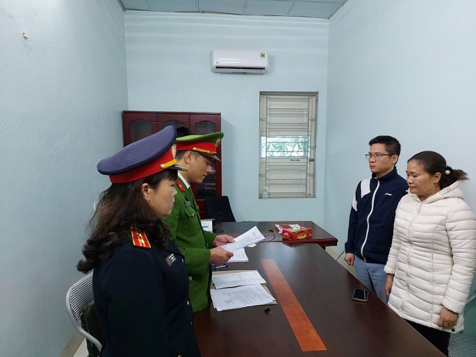 Bắt tạm giam Giám đốc Trung tâm đăng kiểm 36-08D ở Thanh Hóa