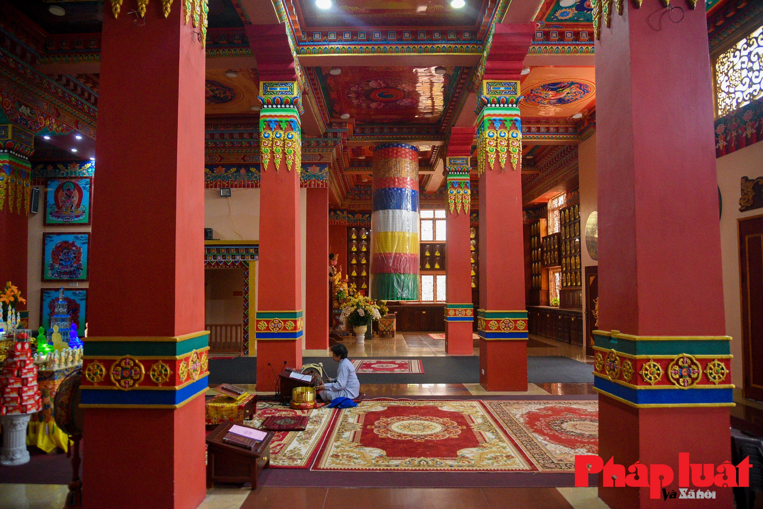 Khám phá ngôi chùa Tây Tạng giữa lòng Hà Nội