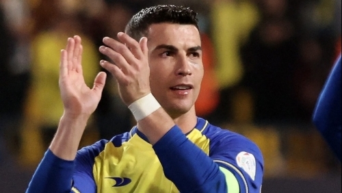 Ronaldo có cú đúp kiến tạo giúp Al Nassr vững vàng ngôi đầu bảng