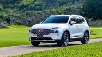 Hơn 17.700 xe Hyundai Santa Fe bị triệu hồi tại Việt Nam