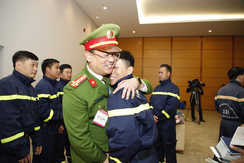 Đoàn cứu hộ của Việt Nam được Thổ Nhĩ Kỳ, bạn bè quốc tế đánh giá cao về năng lực, tinh thần làm việc