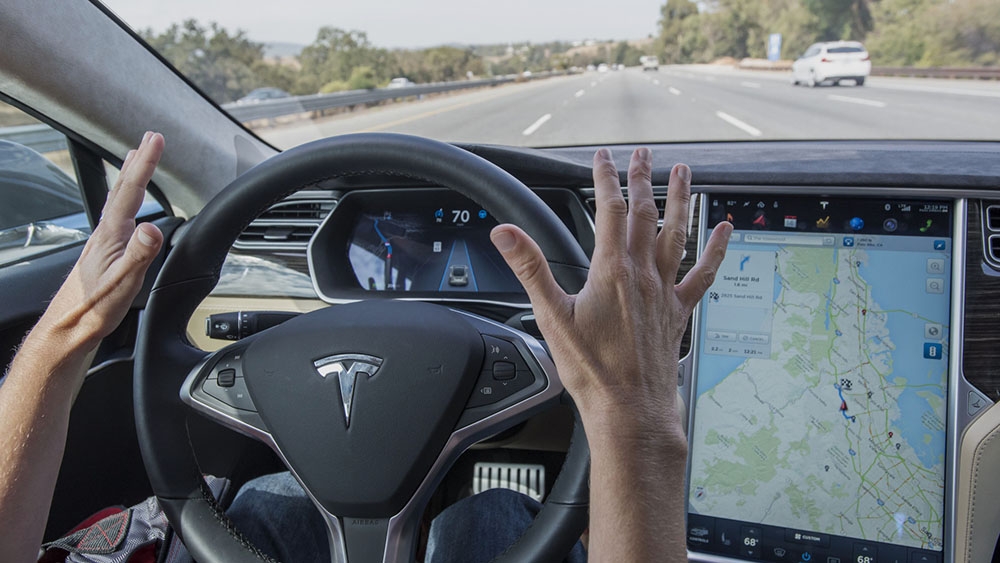 Hơn 360.000 xe Tesla bị triệu hồi vì gặp lỗi công nghệ