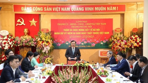 Bí thư Thành ủy Đinh Tiến Dũng: Đóng góp của hệ thống Y tế Hà Nội là rất vinh quang, vẻ vang