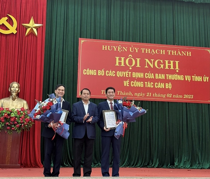 Ông Đinh Văn Hưng được bầu giữ chức Chủ tịch UBND huyện Thạch Thành