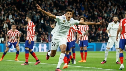 Sao trẻ tỏa sáng, Real thoát thua trong trận derby Madrid