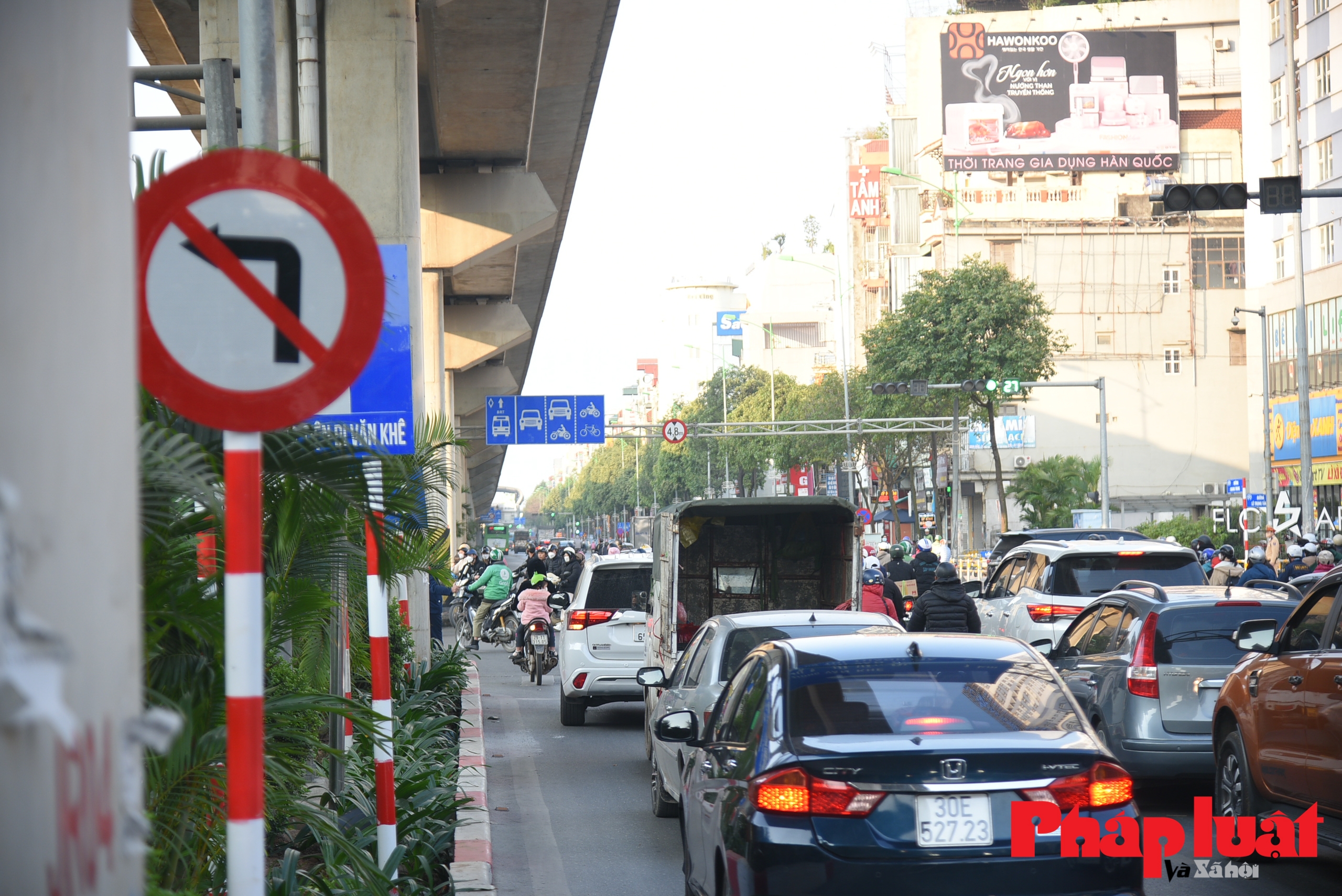 Thí điểm điều chỉnh giao thông nút giao Lê Trọng Tấn - Quang Trung