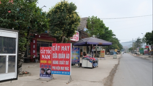 Vĩnh Phúc: Chiếm dụng đất hành lang an toàn giao thông, một giám đốc bị cưỡng chế buộc khắc phục hậu quả