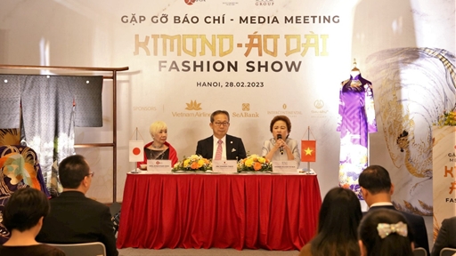 Kimono - Aodai Fashion Show: Chương trình giao lưu văn hóa nghệ thuật kỷ niệm 50 năm quan hệ Việt Nam - Nhật Bản