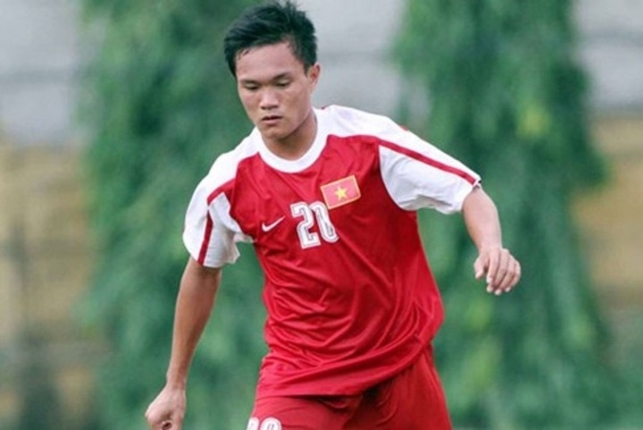 Cựu cầu thủ Ninh Bình từng bán độ được xóa án treo giò vĩnh viễn