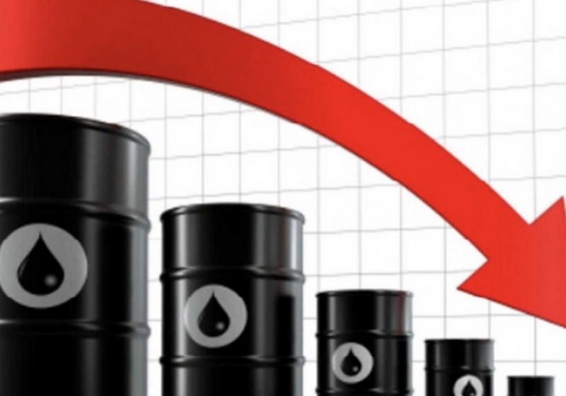 Giá xăng dầu hôm nay 8/3: Giá dầu thế giới tiếp tục giảm