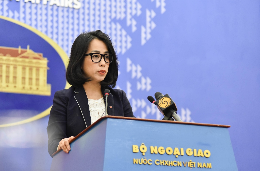 Việt Nam bày tỏ việc Nga xem xét đơn giản hóa thủ tục thị thực cho công dân