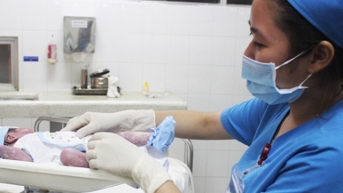 Công dân thứ 100 triệu của Việt Nam dự kiến chào đời trong tháng 4