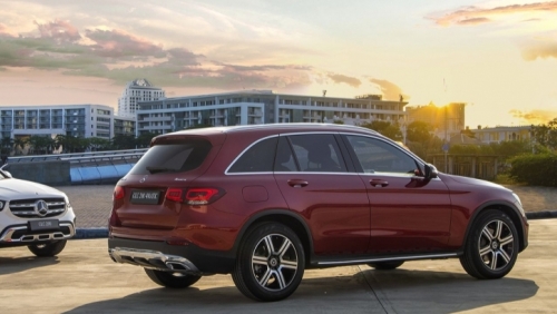 Giá lăn bánh Mercedes GLC 200 2023 cập nhật tháng 3/2023