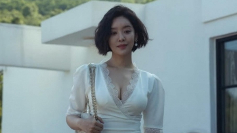 "Ác nữ" lẳng lơ nhất The Glory 2 nóng bỏng là thế mà vẫn có thể biến hình đầy ngọt ngào