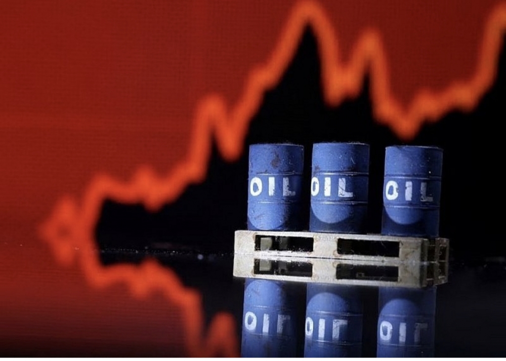 Giá xăng dầu hôm nay 20/3: Dầu thế giới lấy lại đà tăng ở phiên đầu tuần