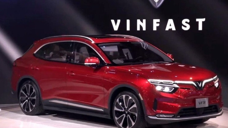 Giá lăn bánh Vinfast VF8 - chiếc SUV thời thượng đáng để "xuống tiền"