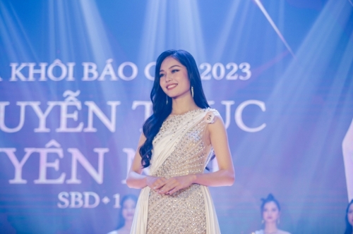Hoa khôi Báo chí 2023 gọi tên Nguyễn Thục Uyên Nhi: Cô gái xinh đẹp, tài năng và nhân ái
