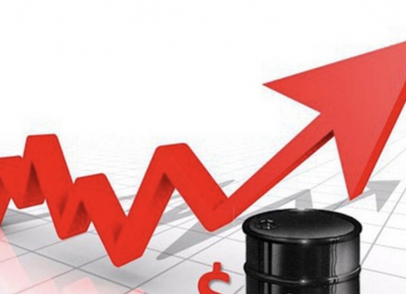 Giá xăng dầu hôm nay 4/4: Giá dầu thế giới tăng phi mã lên gần 85 USD/thùng