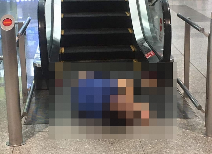 Đang điều tra nguyên nhân người đàn ông trèo qua lan can, nhảy từ tầng 3 sân bay Nội Bài