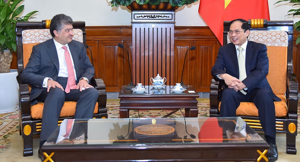 Việt Nam mong muốn phát triển quan hệ hữu nghị truyền thống và hợp tác nhiều mặt với Armenia