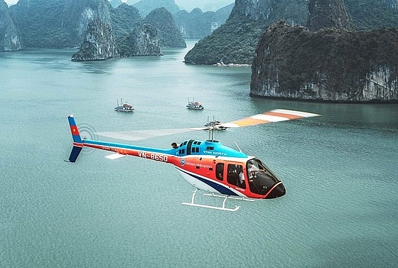 Thủ tướng chỉ đạo khẩn trương tìm kiếm cứu nạn vụ trực thăng rơi trên Vịnh Hạ Long