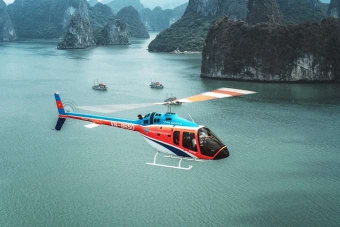 Tour trực thăng ngắm cảnh Hạ Long được bảo hiểm lên đến 30 triệu USD/vụ