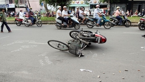 Tìm nhân chứng vụ tai nạn giao thông trước nhà máy nước An Dương