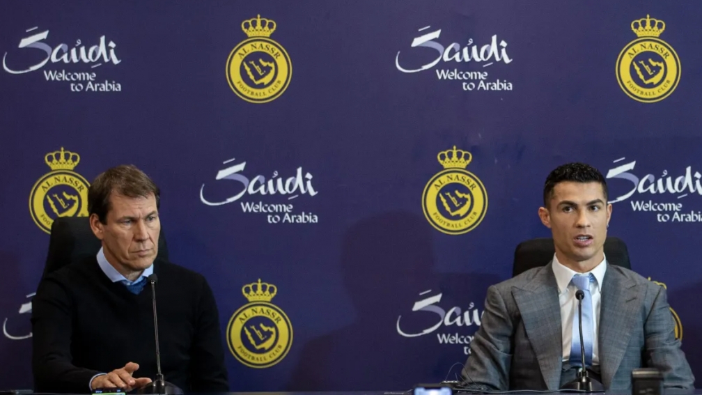 Mâu thuẫn với Ronaldo, Al-Nassr quyết định sa thải HLV Rudi Garcia