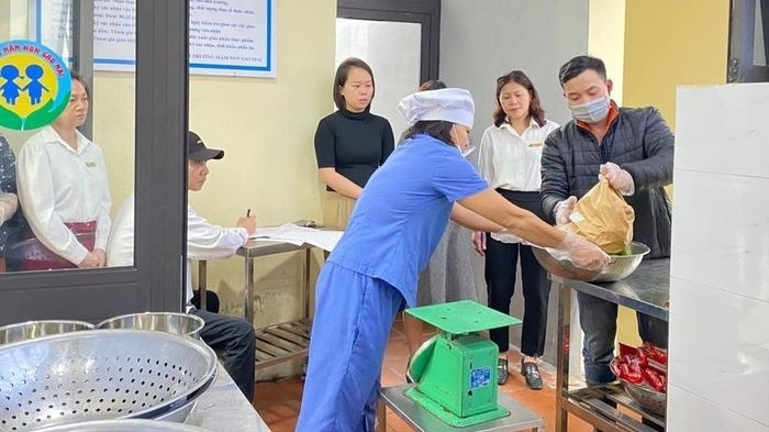 Quận Ba Đình: Tập trung nâng cao hiệu quả công tác kiểm tra an toàn thực phẩm