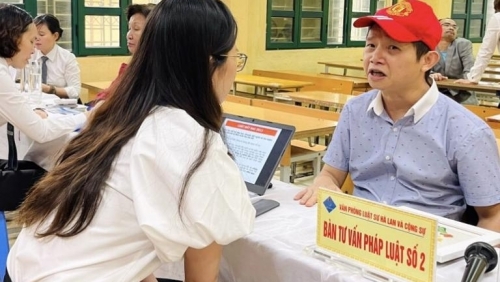 Tuyên truyền pháp luật cho hơn 300 hội viên Hội Người khuyết tật quận Hoàng Mai