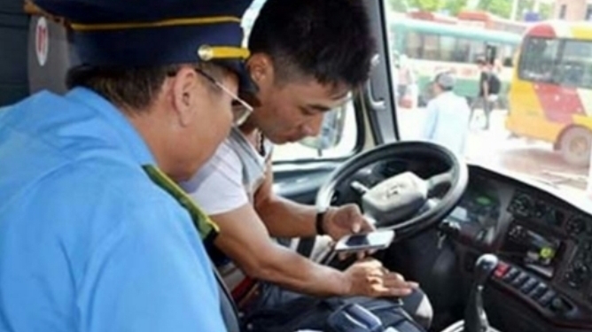 Hà Nội: Tăng cường quản lý lái xe thông qua thiết bị giám sát hành trình