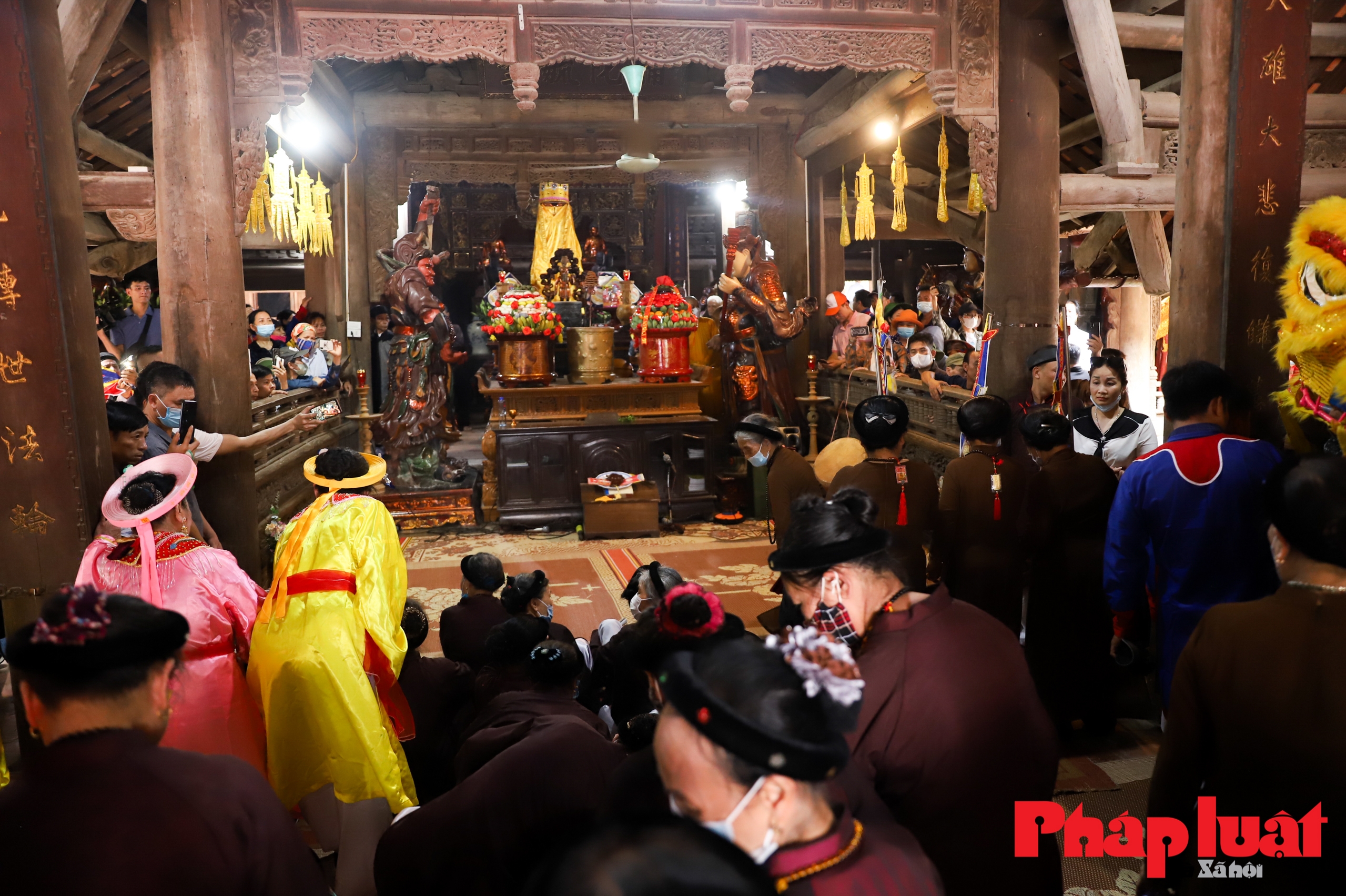 Chính thức khai hội ngôi chùa nghìn tuổi của Hà Nội