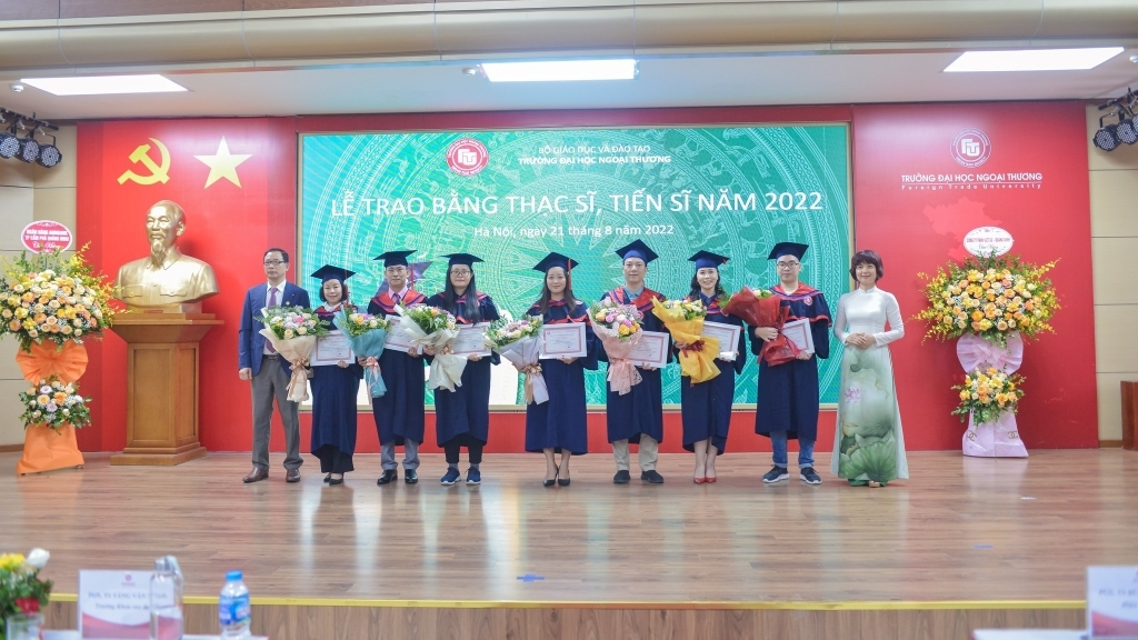 Giới thiệu Chương trình đào tạo thạc sĩ chính sách và Luật Thương mại Quốc tế