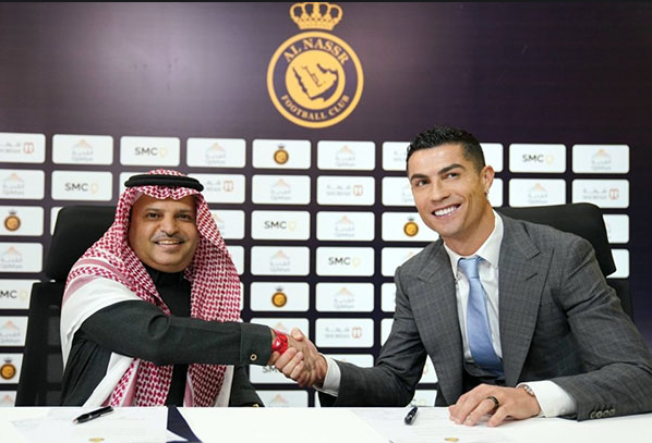 Al Nassr tiếp tục lục đục nội bộ kể từ khi Ronaldo đến