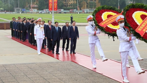 Lãnh đạo Đảng, Nhà nước và thành phố Hà Nội viếng Chủ tịch Hồ Chí Minh