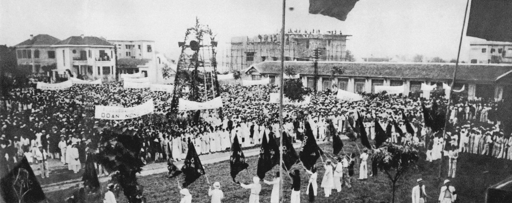 Mít tinh quần chúng ngày 1/5/1938 tại Khu Đấu xảo Hà Nội (nay là Cung Văn hóa Lao động Hữu nghị) - (Ảnh: hochiminh.vn)