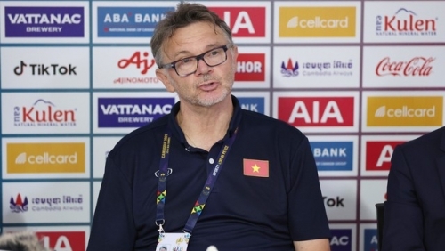 HLV Philippe Troussier: "Chiến thắng hôm nay rất quan trọng"