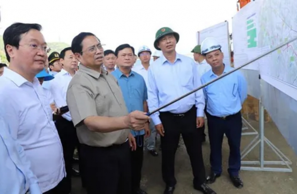 Thủ tướng Chính phủ kiểm tra tiến độ thi công dự án cao tốc Bắc - Nam