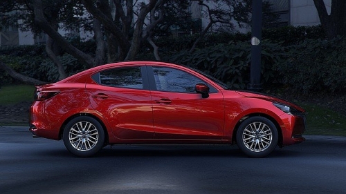 Giá lăn bánh Mazda 2 cập nhật tháng 5/2023 - chiếc xe "em út" giá mềm của Mazda