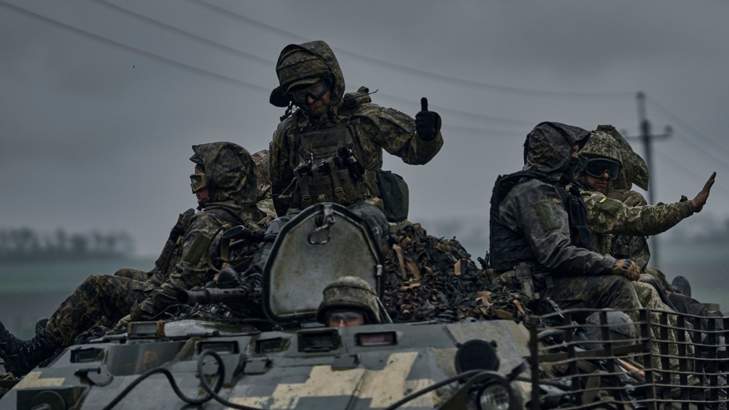 Mỹ công bố khoản viện trợ quân sự “khủng” cho Ukraine