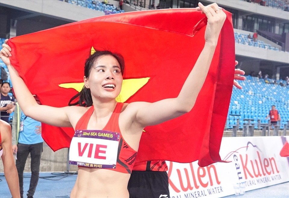 Bất ngờ về bà mẹ một con Nguyễn Thị Huyền xác lập kỷ lục SEA Games