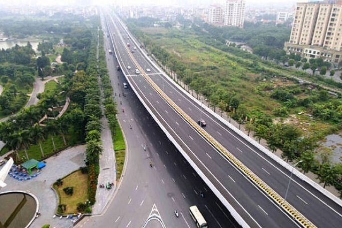 Phát triển hạ tầng giao thông: Cú hích tăng trưởng bất động sản Hà Nội