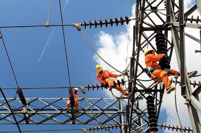 Thủ tướng Phạm Minh Chính: Không để thiếu điện cho sản xuất, kinh doanh và tiêu dùng 							(ảnh: TTXVN)
