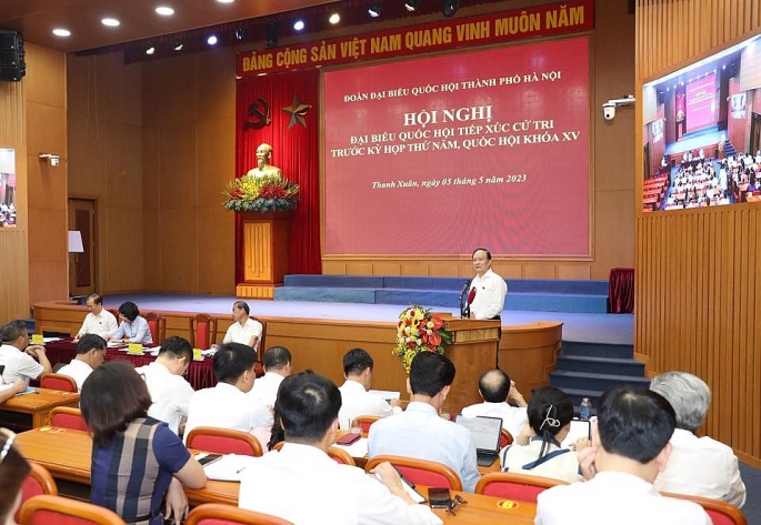 Đoàn đại biểu Quốc hội Thành phố Hà Nội tiếp xúc cử tri quận Thanh Xuân trước Kỳ họp thứ 5 của Quốc hội