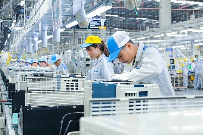 Năm 2023, Hà Nội phấn đấu tỷ lệ lao động có việc làm thường xuyên đạt 95%