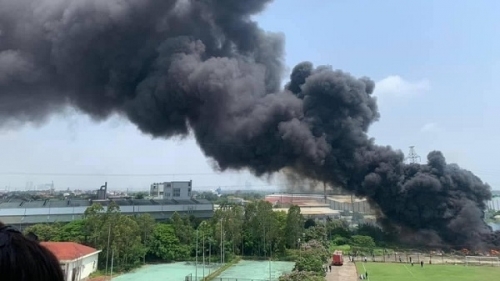 Cháy lớn tại Trung tâm Liên hiệp thể thao TP Hải Phòng