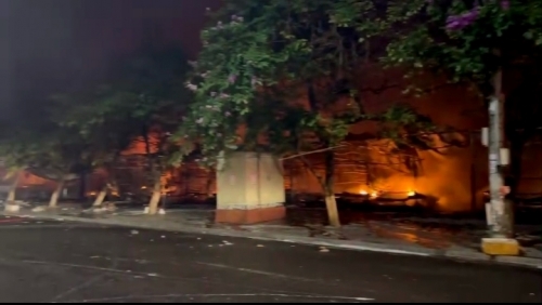 Vĩnh Phúc: Cháy dữ dội tại chợ Khai Quang